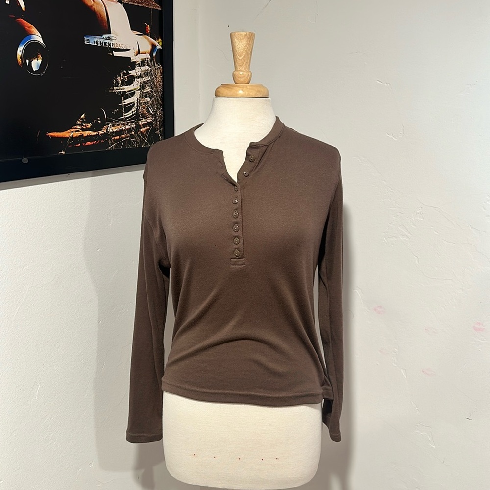 Allison Lane Brown long sleeve